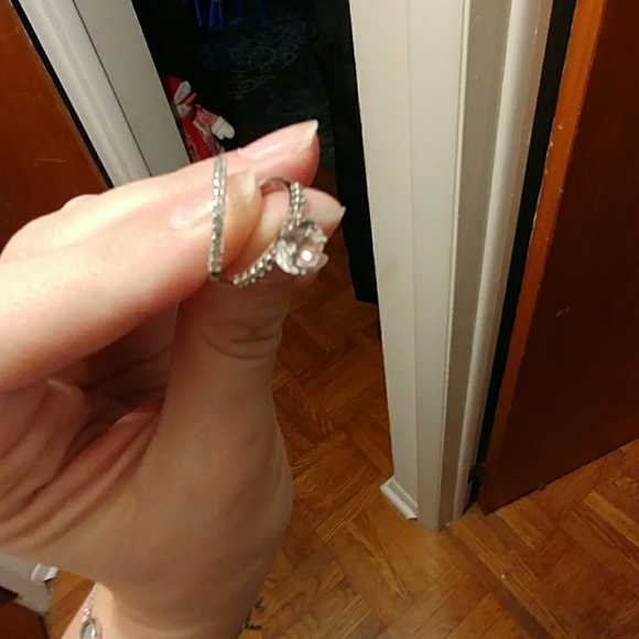 White Sapphire Bridal Set NWT - Picture 6 of 8